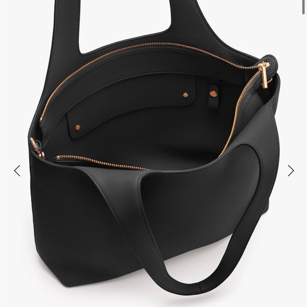 Cuyana Forest Green System Tote (with zipper) Pebbled Leather - Picture 7 of 7